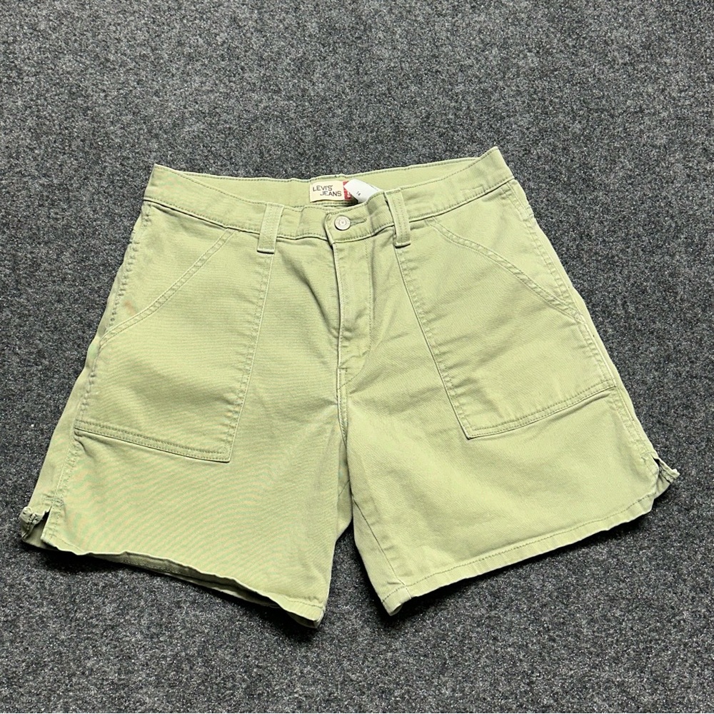 Levi’s Sage Green Fatigue Stretch Denim High waisted 6” inseam Shorts Indie Gorp